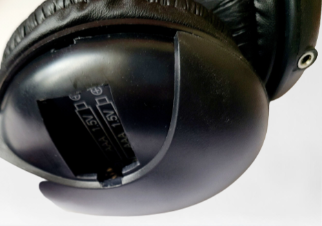 2019 Chevy Suburban Compatible Wireless DVD Headphone - Digital